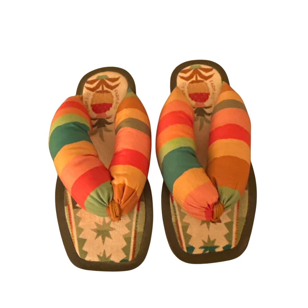 Farm Rio Puffy Rainbow Pineapple Flip Flop Sandals Sz. 6